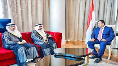 رئيس الوزراء يلتقي في قطر وزير النفط الكويتي